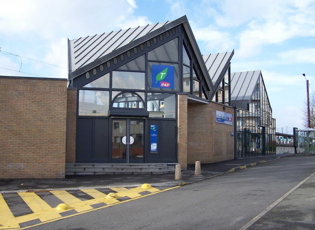 Gare de Conflans Fin d'Oise